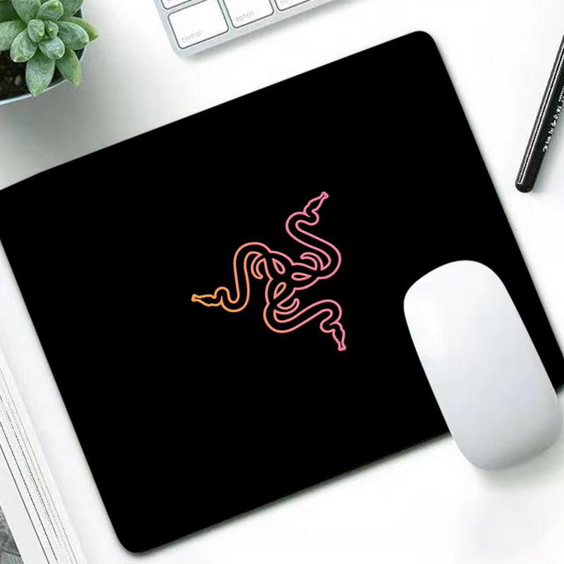 Laptop Accessories Mouse - Razer luxo mouse pad anime gamer